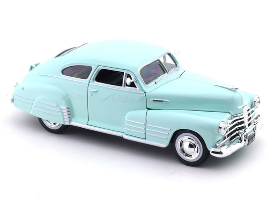 1948 Chevrolet Fleetline Aerosedan green 1:24 Maisto Licensed Diecast Scale Model Car Collectible