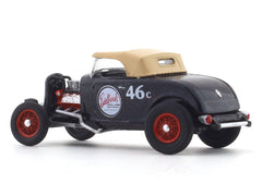 1932 Ford Roadster Edlebrock 1:64 M2 Machines licensed diecast scale model car 32500-97