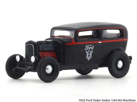 1932 Ford Tudor Sedan black 1:64 M2 Machines licensed diecast scale model car 32500-92