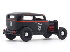 1932 Ford Tudor Sedan black 1:64 M2 Machines licensed diecast scale model car 32500-92