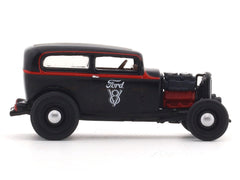1932 Ford Tudor Sedan black 1:64 M2 Machines licensed diecast scale model car 32500-92