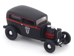 1932 Ford Tudor Sedan black 1:64 M2 Machines licensed diecast scale model car 32500-92