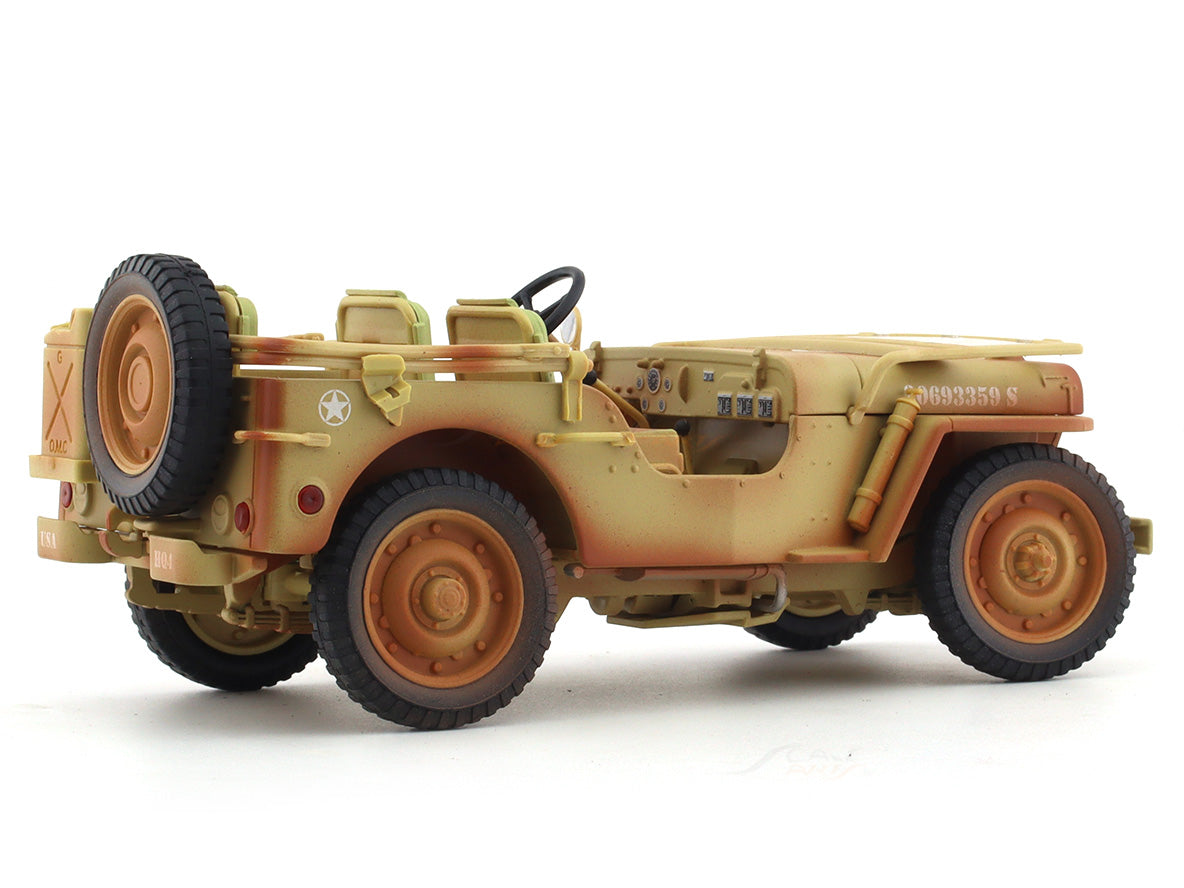 1944 Jeep Willys Desert 1:18 American Diorama diecast scale model car collectible