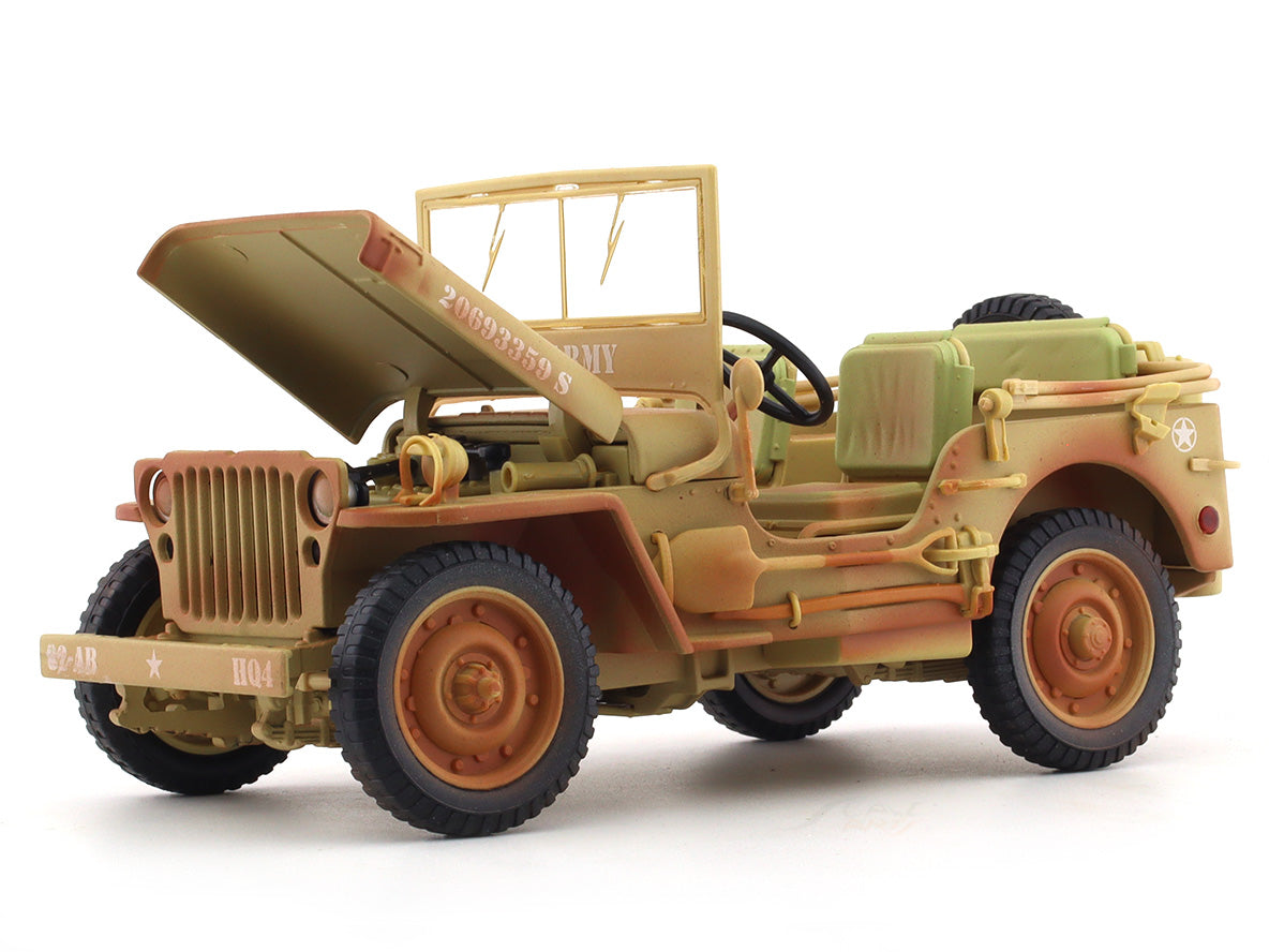 1944 Jeep Willys Desert 1:18 American Diorama diecast scale model car collectible