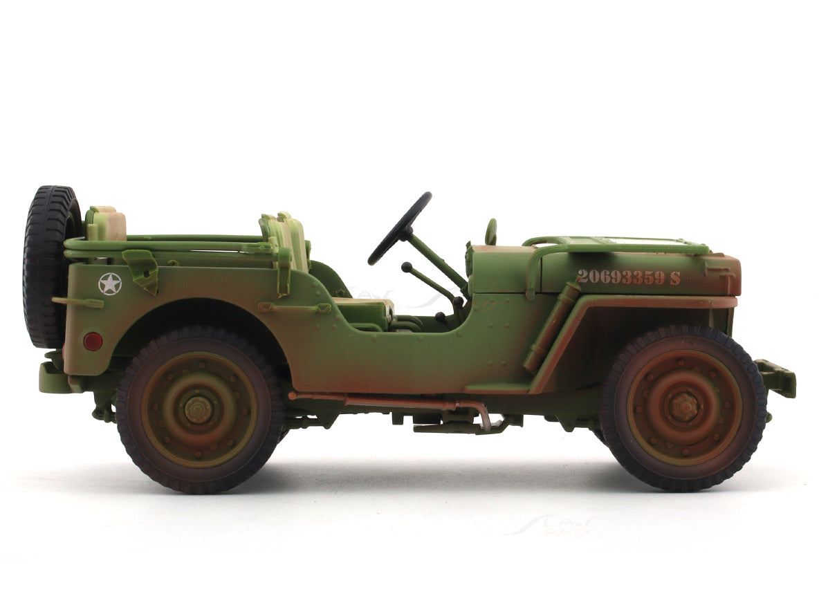 1944 Jeep Willys Green 1:18 American Diorama diecast scale model car collectible