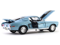 1968 Ford Mustang GT Cobra Jet 1:18 Maisto diecast scale model car collectible
