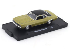 1969 Chevrolet Camaro RS golden 1:64 M2 Machines licensed diecast scale model car 11228-111