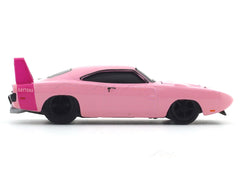 1969 Dodge Charger Daytona HEMI 1:64 M2 Machines licensed diecast scale model car 82161-28