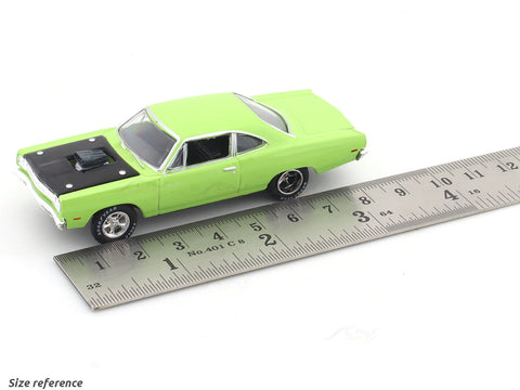 1969 Plymouth Road Runner 440 green 1:64 M2 Machines licensed diecast scale model car 11228-121