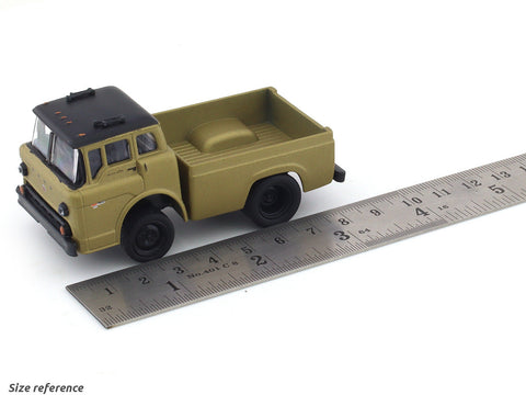 1970 Ford C-600 brown 1:64 M2 Machines diecast scale car collectible