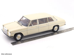 1970 Mercedes-Benz V114 Lang 1:18 Cult Models resin Scale Model car collectible