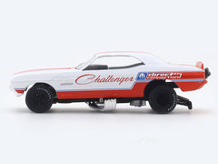 1971 Dodge Challenger Funny 1:64 M2 Machines licensed diecast scale model car 32600-84