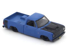 1976 Dodge Adventurer 150-Custom blue 1:64 M2 Machines licensed diecast scale model car 32500-95