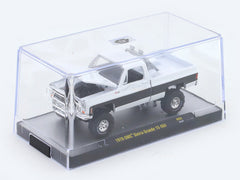 1976 GMC Sierra Grande 15 4x4 1:64 M2 Machines licensed diecast scale model car 32500-93