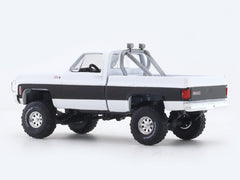 1976 GMC Sierra Grande 15 4x4 1:64 M2 Machines licensed diecast scale model car 32500-93
