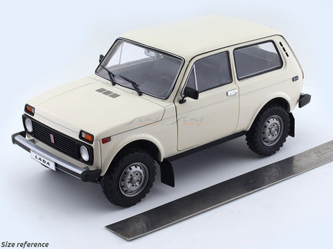 1980 Lada Niva 1:18 Solido licensed diecast Scale Model collectible