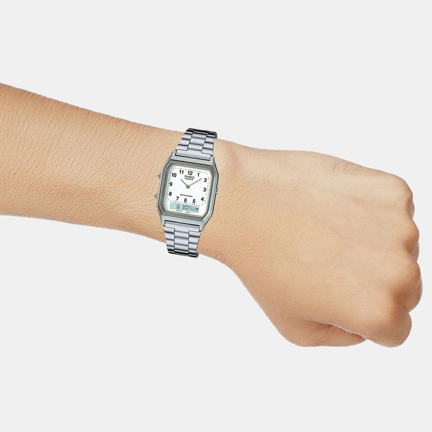 Vintage Unisex Quartz White Dial Analog Stainless Steel Watch AD02