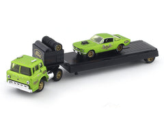 1968 Ford C-950 Truck & 1966 Mustang 2+2 1:64 M2 Machines diecast hauler scale model