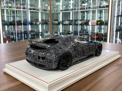 1/18 Resin - Davis & Giovanni Bugatti Vivere Mansory Final Diamond Edition in Forged Carbon Fiber , 01/01 Limited