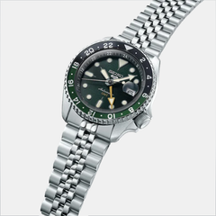 5 Sports Men Automatic Green Dial Analog Stainless Steel Watch SSK035K1