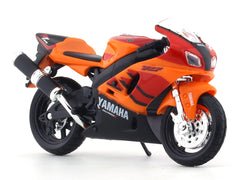 Yamaha YZF R7 1:18 Maisto licensed diecast scale Model bike collectible
